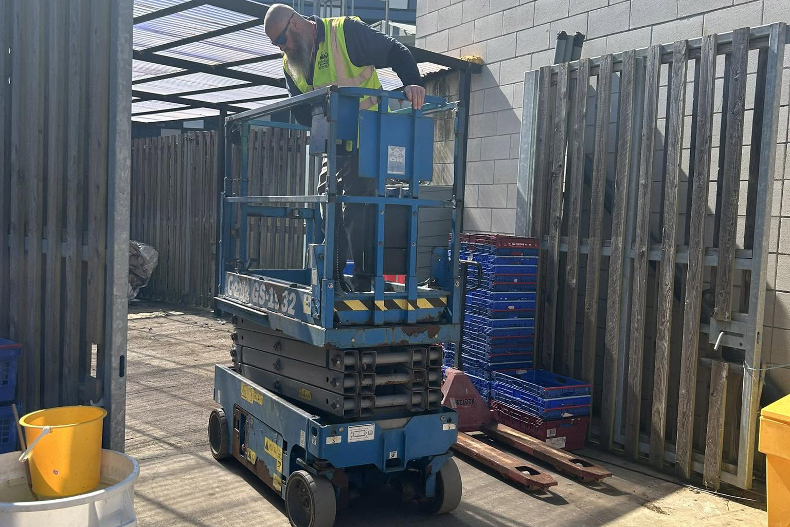 scissor-lift-operator-training scissor-lift-operator-training